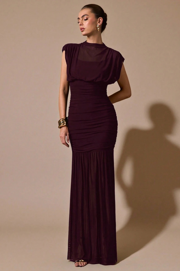 Robe noire enveloppante transparente drapée